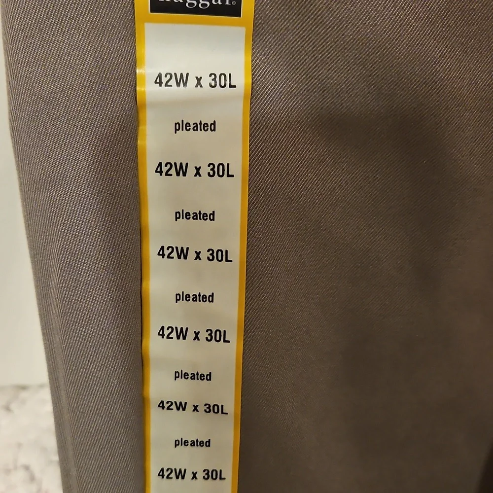 NWT Haggar Cool 18 Men's Olive Pants - Picture 4 of 4